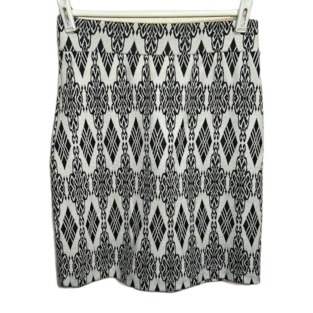 Renee C. Diamond Print Knee Length Elastic Knit Jacquard Pencil Skirt S
